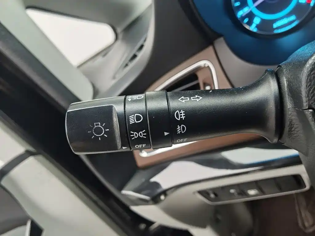 JAC Refine M5 — миниатюра 21