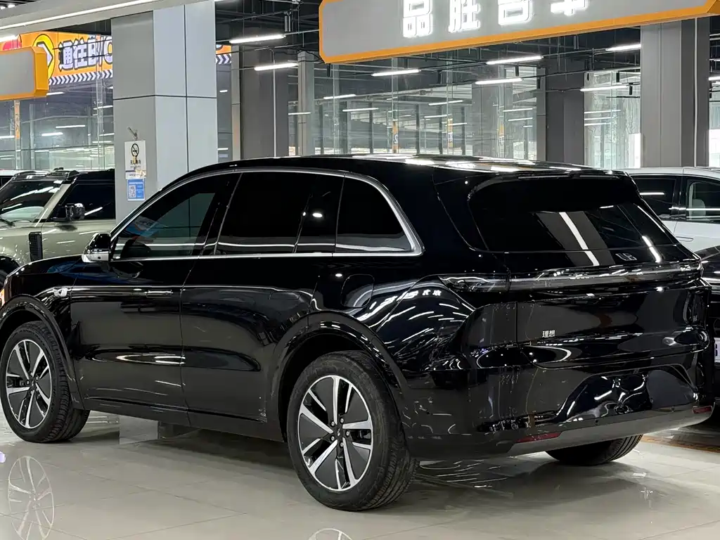 Li Auto IDEAL L6
