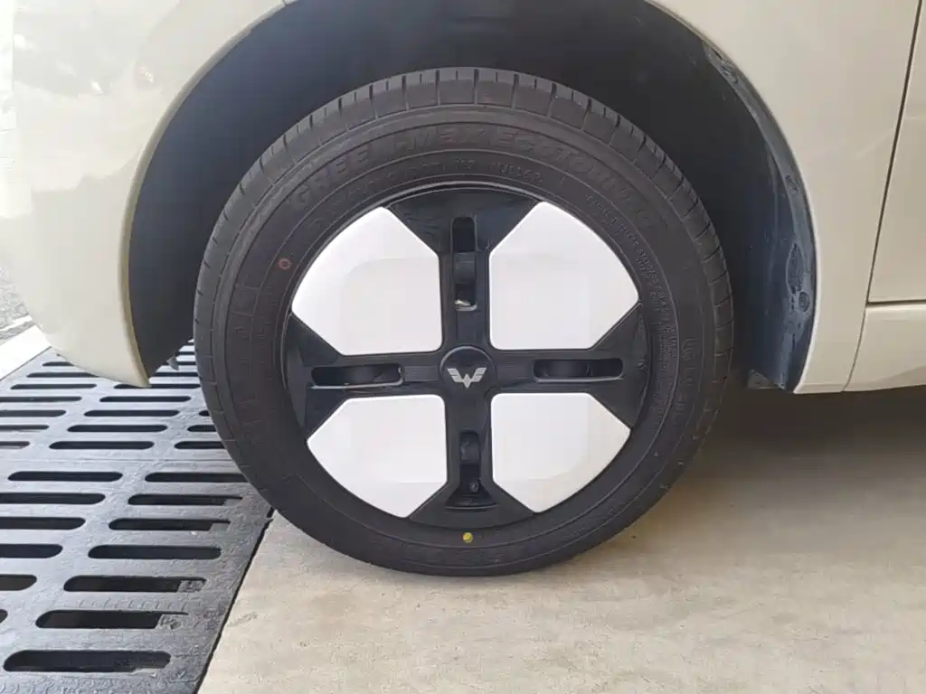 Wuling MINIEV — миниатюра 23