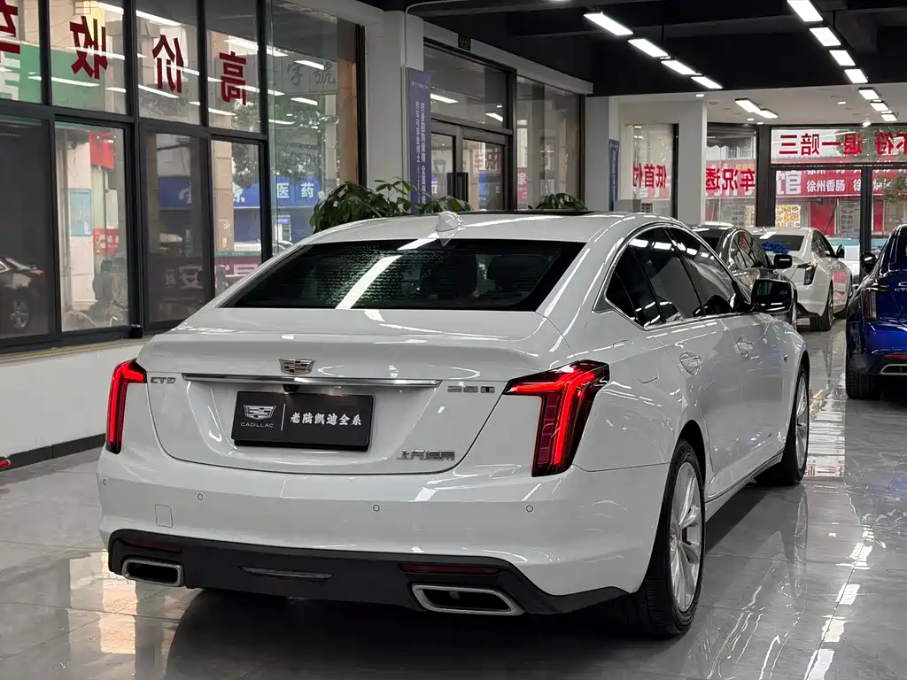 Cadillac CT5 — миниатюра 12