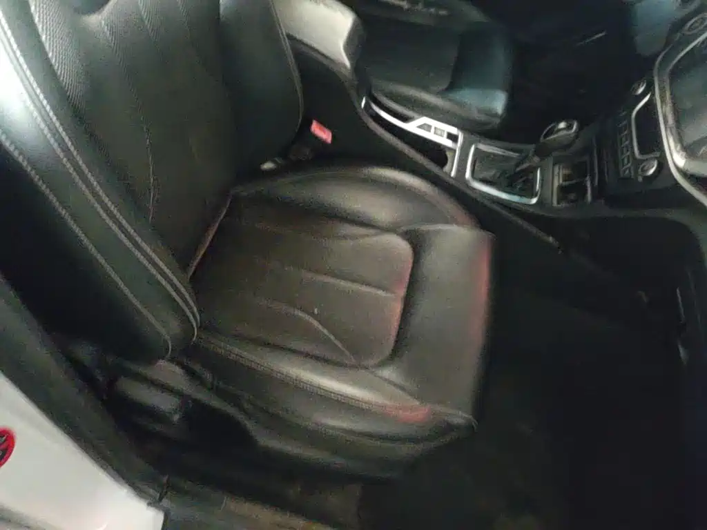 Geely Emgrand — миниатюра 25
