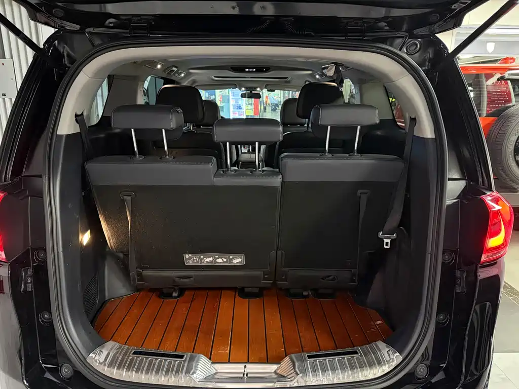 GAC Motor M8 Leader Series 390T Luxury Edition, фото 14