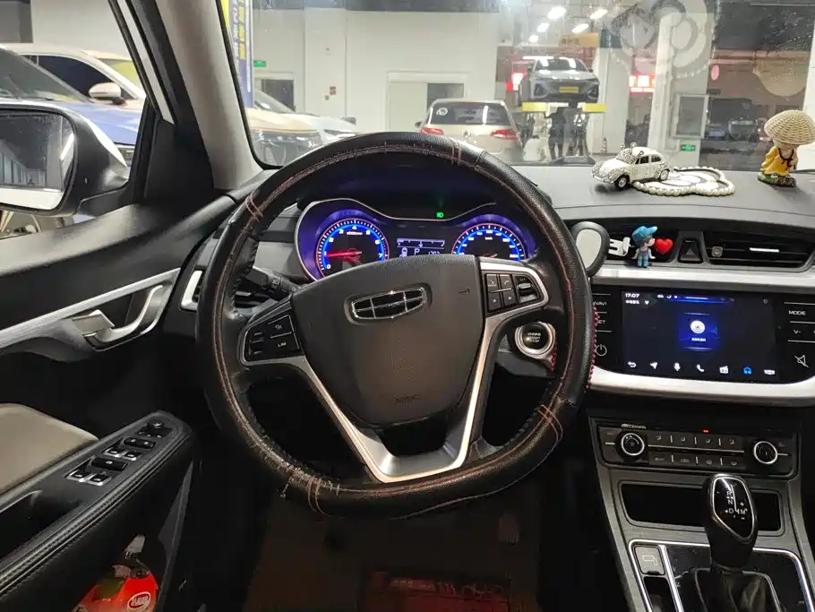 Geely Vision — миниатюра 15