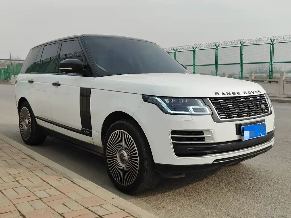Land Rover Range Rover — миниатюра 2