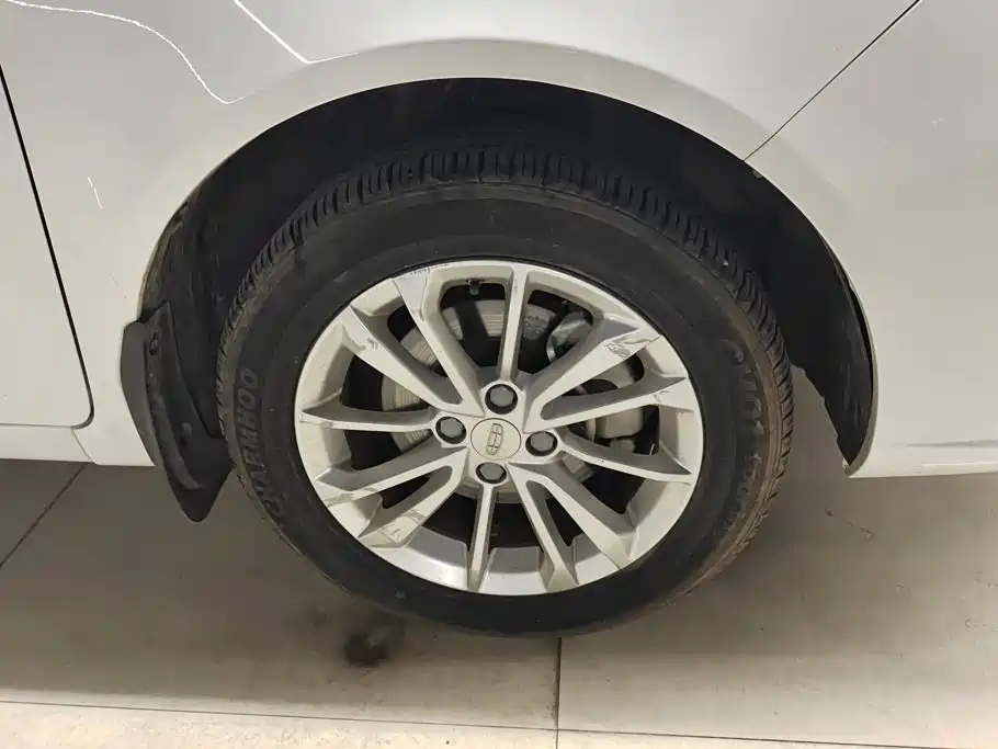 Geely Vision — миниатюра 6