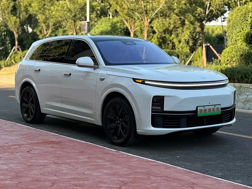 Li Auto Li L7 — миниатюра 2