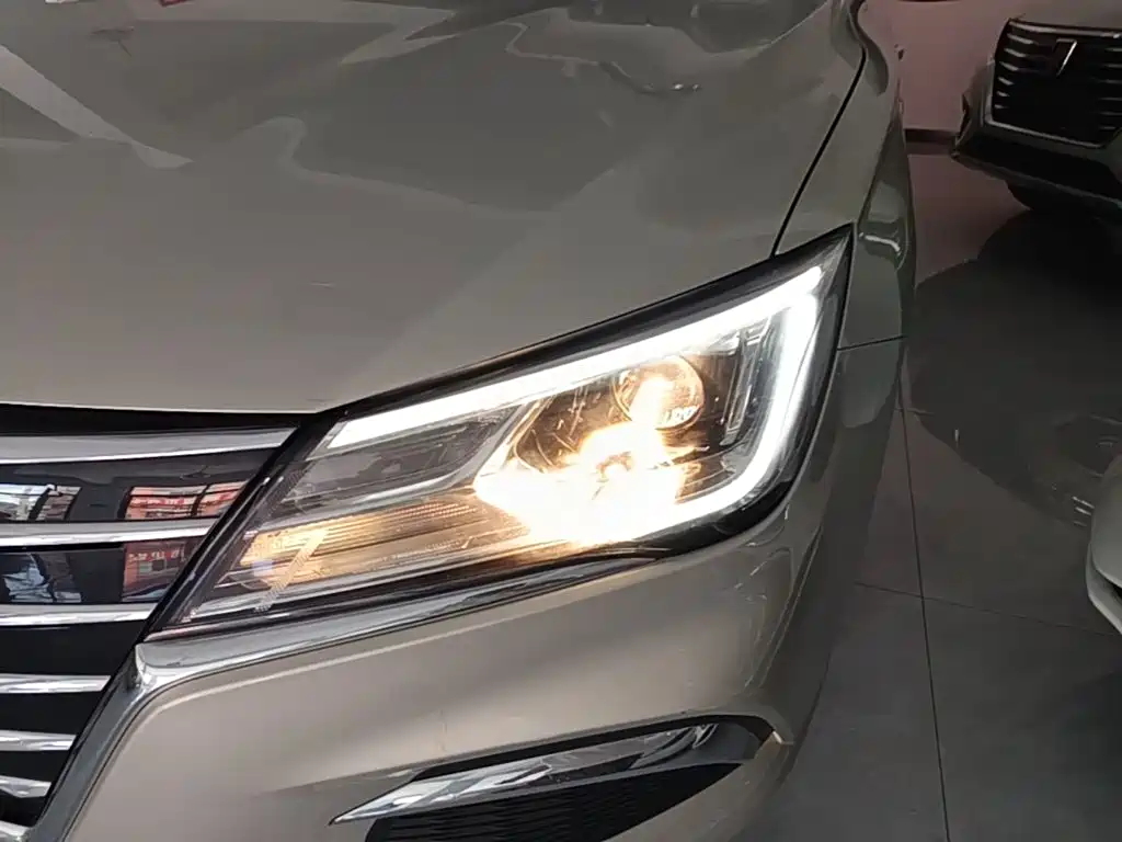 Roewe Ei5 — миниатюра 24