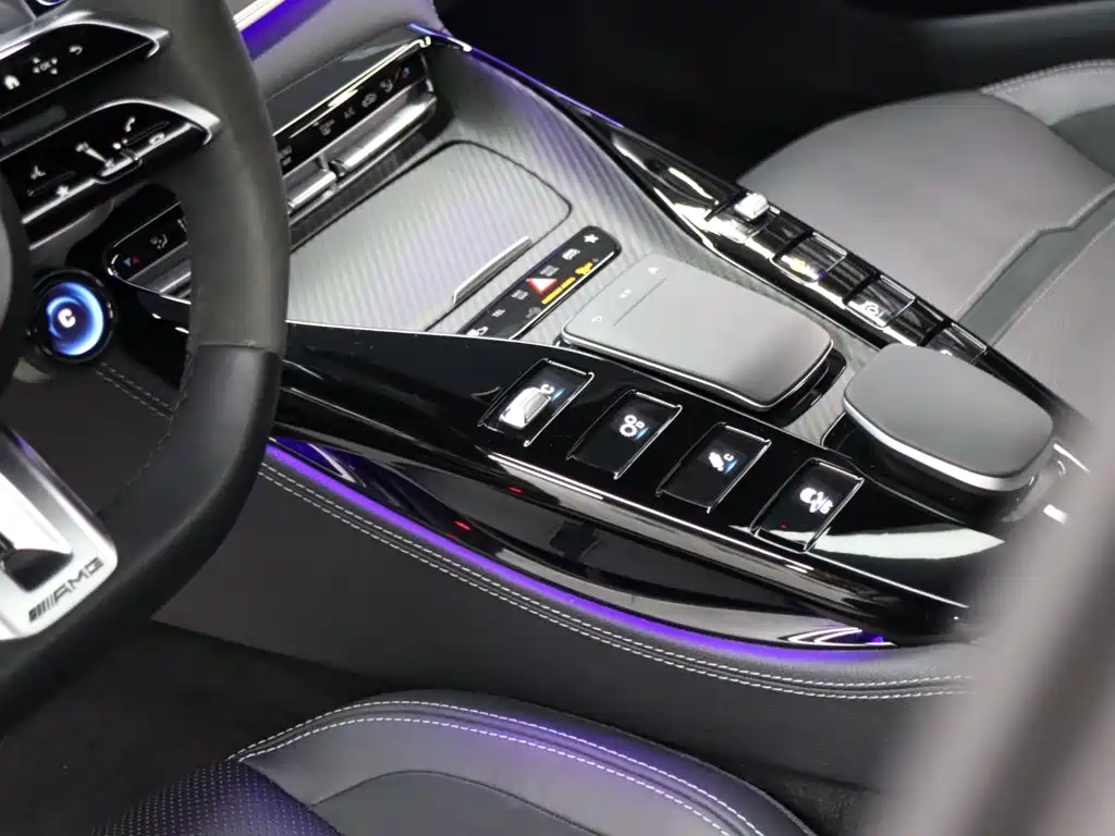 Mercedes-Benz AMG GT — миниатюра 11