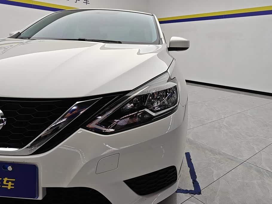 Nissan Sylphy 1.6 л 2025 г. Белый, пробег 23700 км