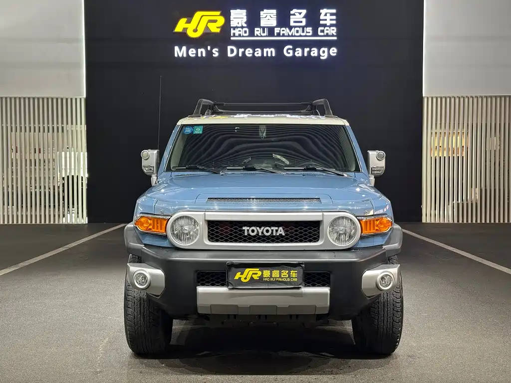 Toyota FJ Cruiser FJ 2019 4.0L AT