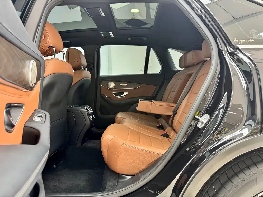 Mercedes-Benz GLC — миниатюра 9