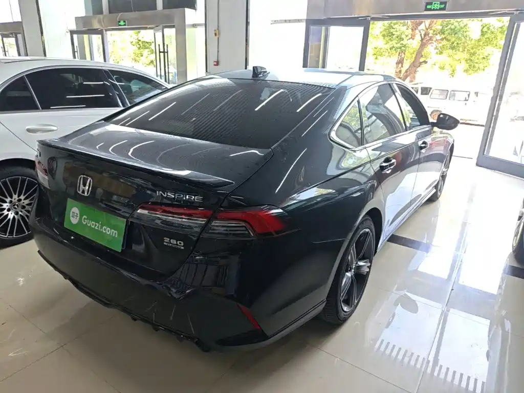 Honda Inspire — миниатюра 7