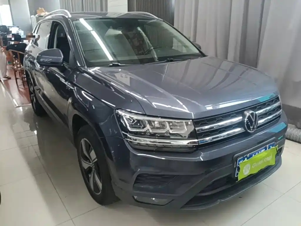 Volkswagen Tharu — миниатюра 4