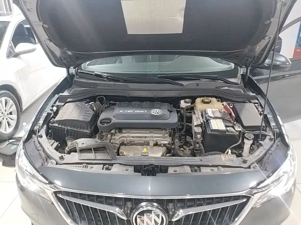Buick Excelle — миниатюра 20