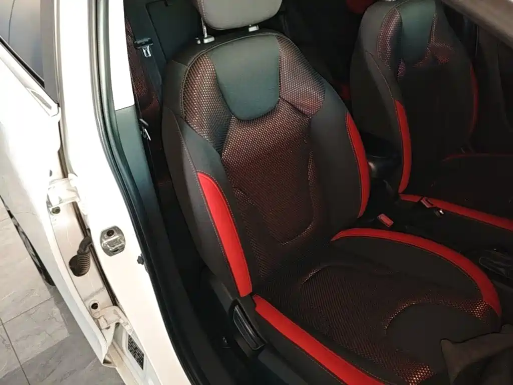 JAC Refine S2 — миниатюра 25