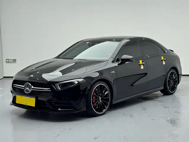 MERCEDES-BENZ A CLASS AMG 2020