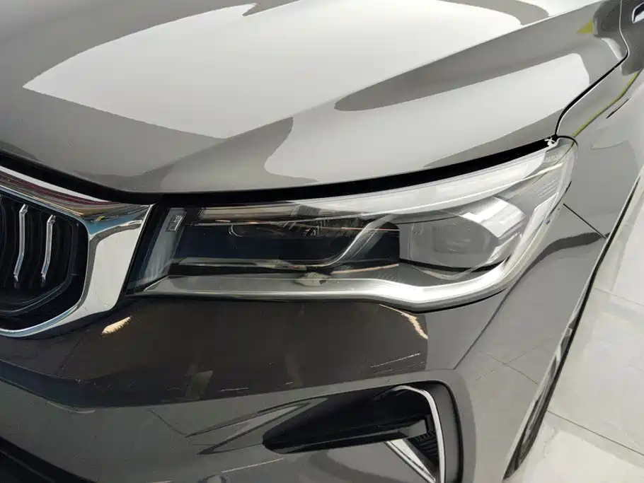 Geely Emgrand — миниатюра 5