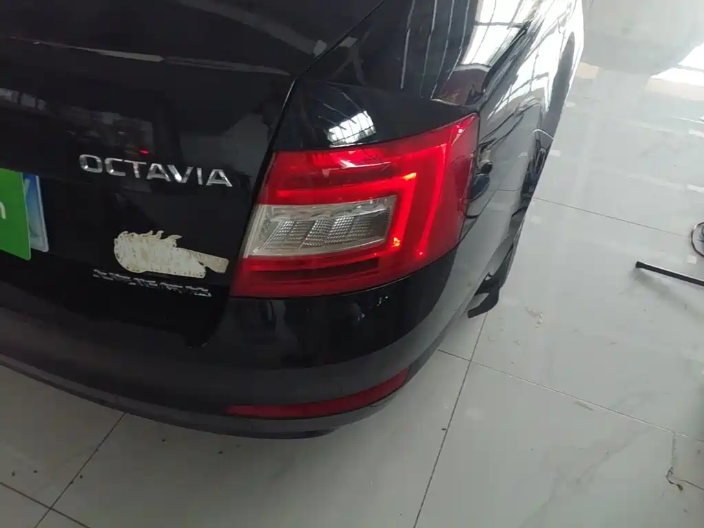 Skoda Octavia — миниатюра 8
