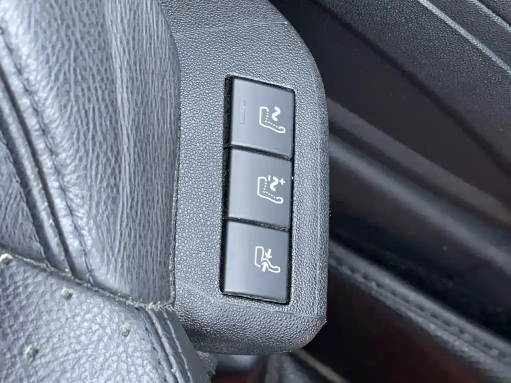 Citroen C4 Picasso — миниатюра 8