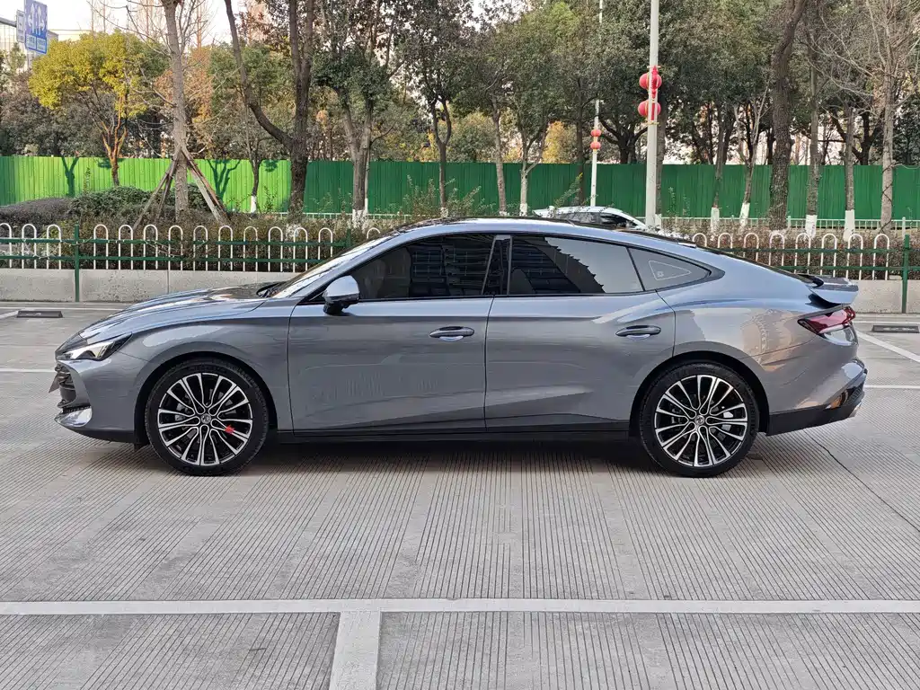 MG MG7 — миниатюра 3