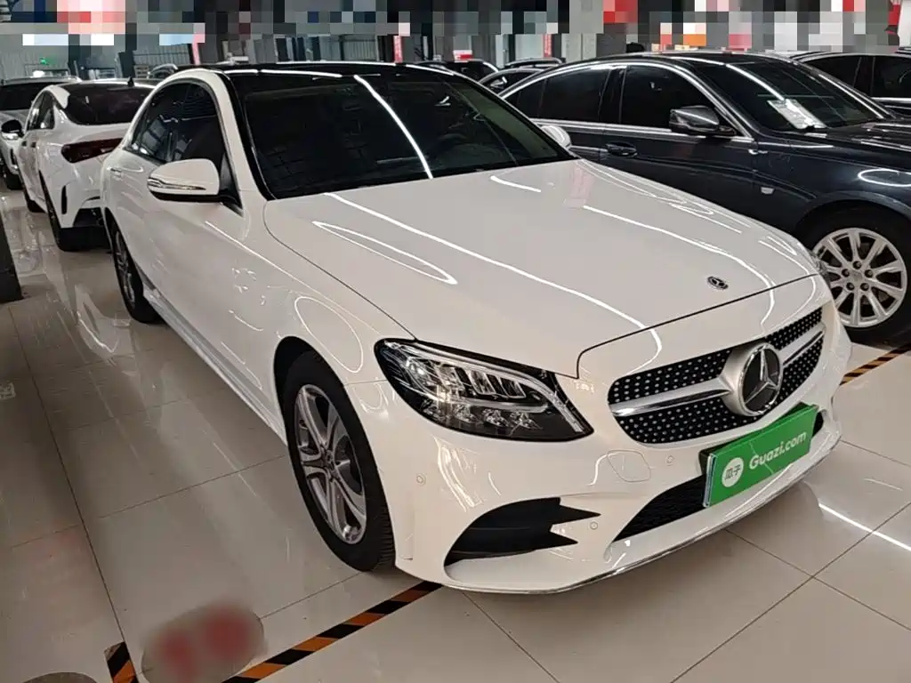 Mercedes-Benz C-Class — миниатюра 4