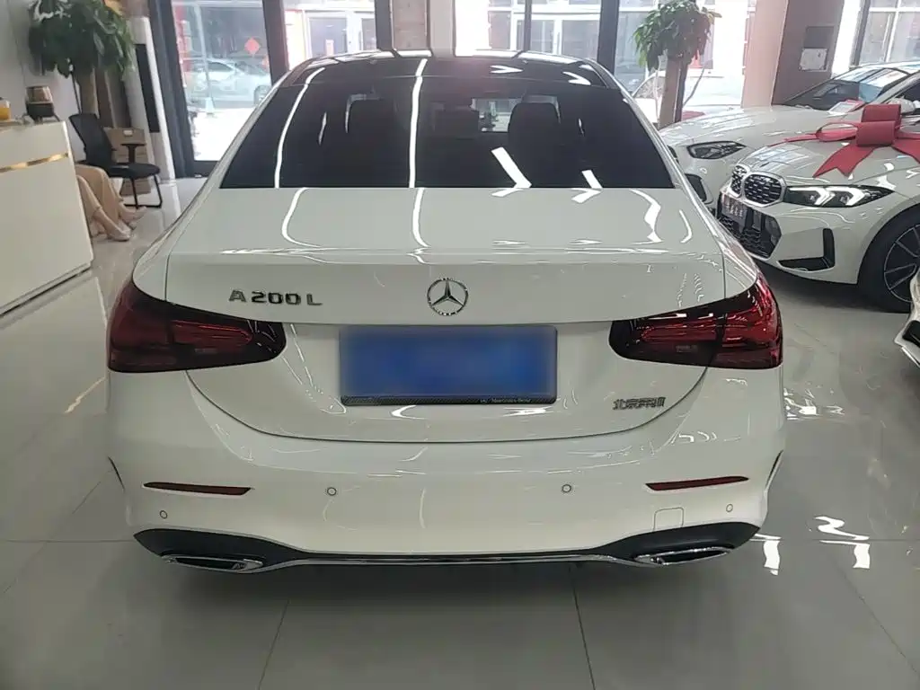 Mercedes-Benz A-Class — миниатюра 6