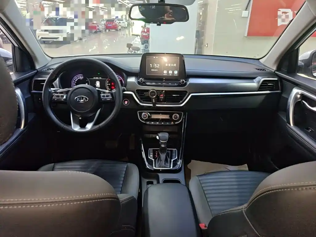 Kia Sportage — миниатюра 10