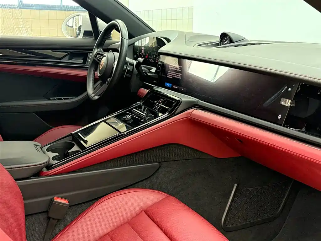 Porsche Panamera — миниатюра 9