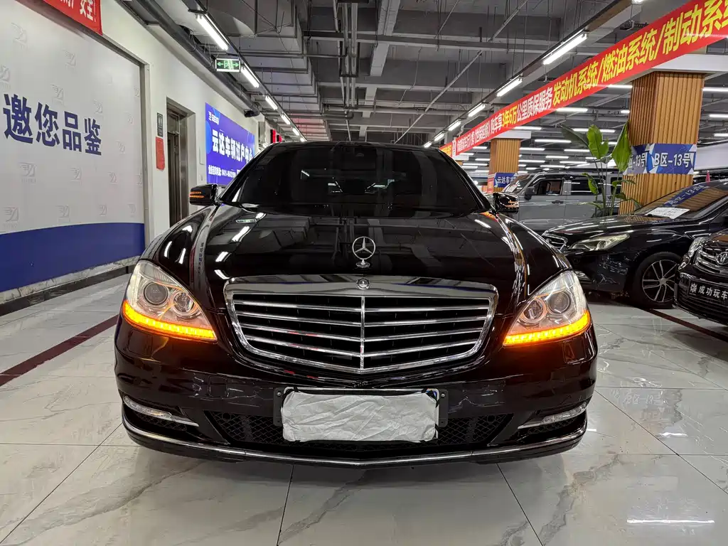 2011 Mercedes-Benz S-klasse - zdjęcie 1 z 13