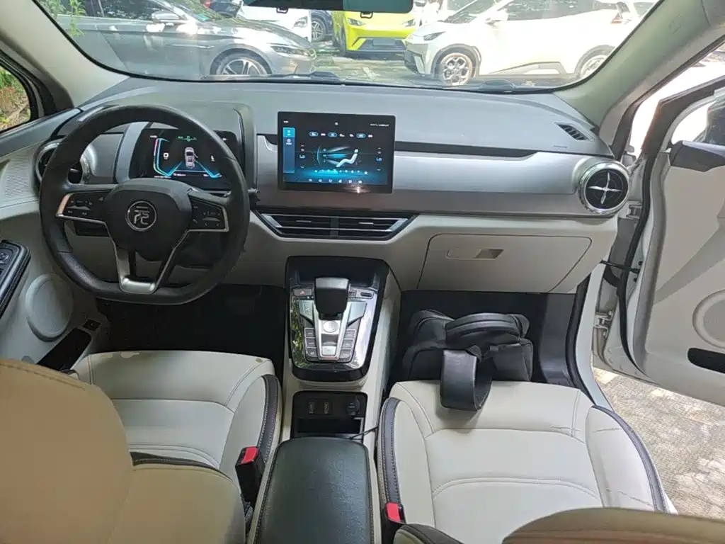 BYD Yuan Pro — миниатюра 10