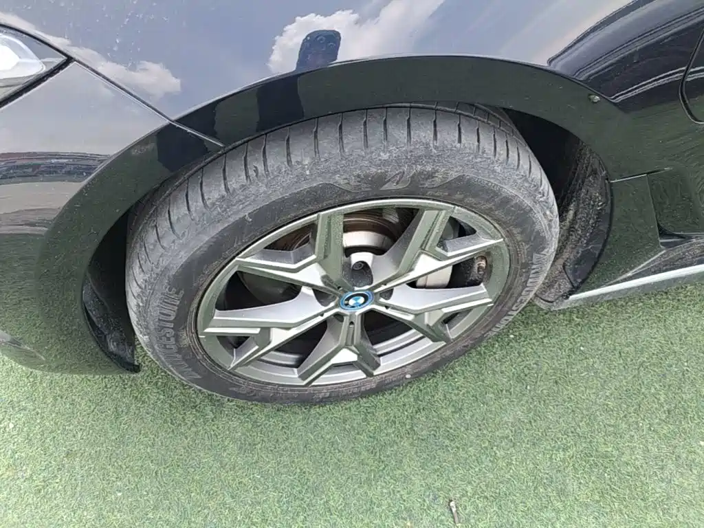 BMW i3 — миниатюра 23