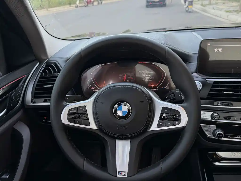 BMW X3 — миниатюра 11