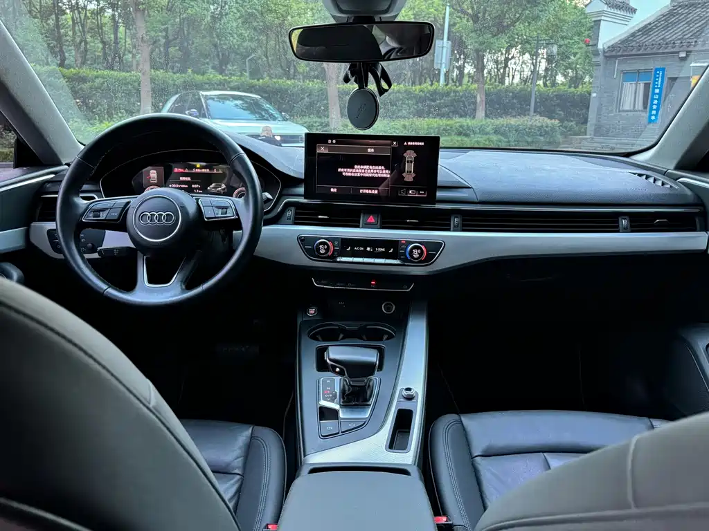 Audi A5 (Import) — миниатюра 7