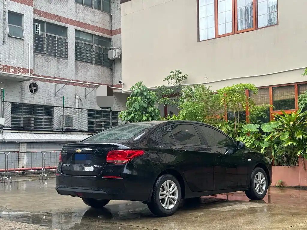 Chevrolet Cavalier — миниатюра 4