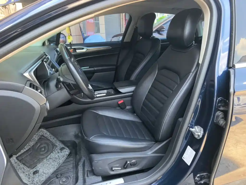 Ford Mondeo — миниатюра 15