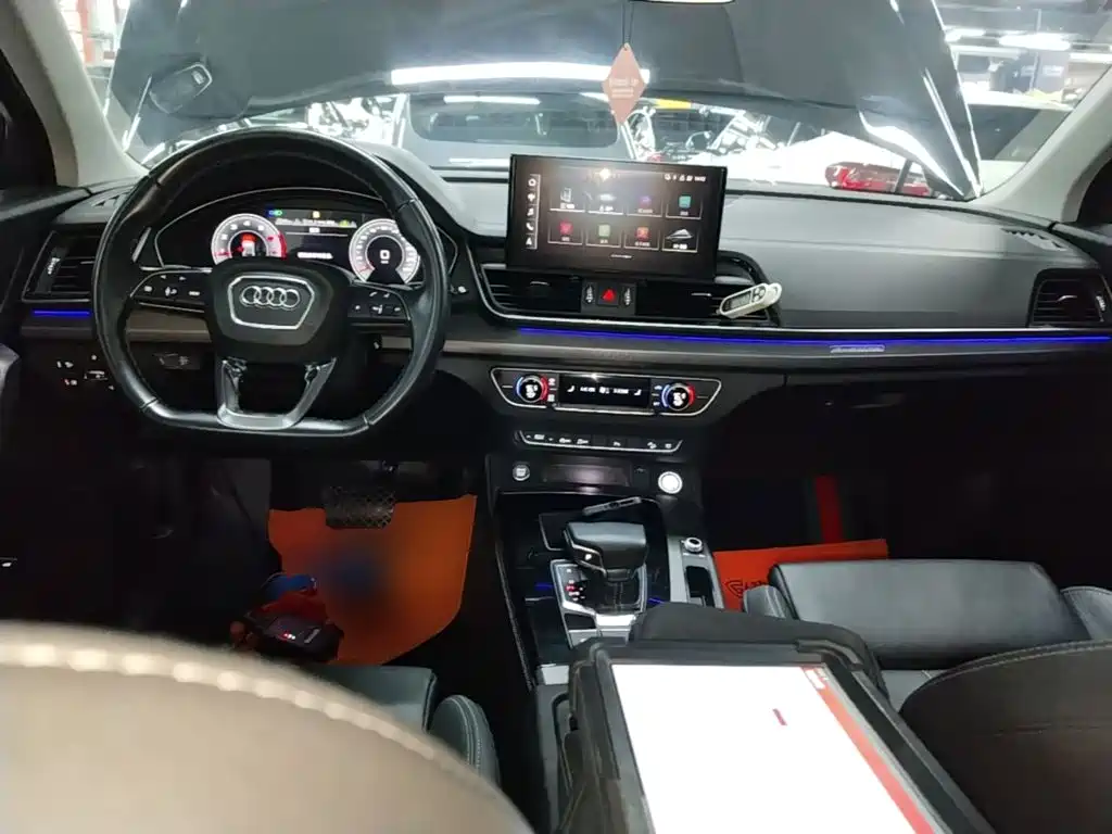 Audi Q5L — миниатюра 10