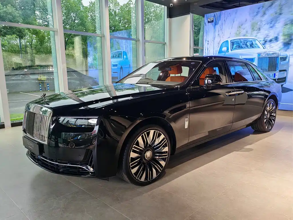 Rolls-Royce Ghost 0