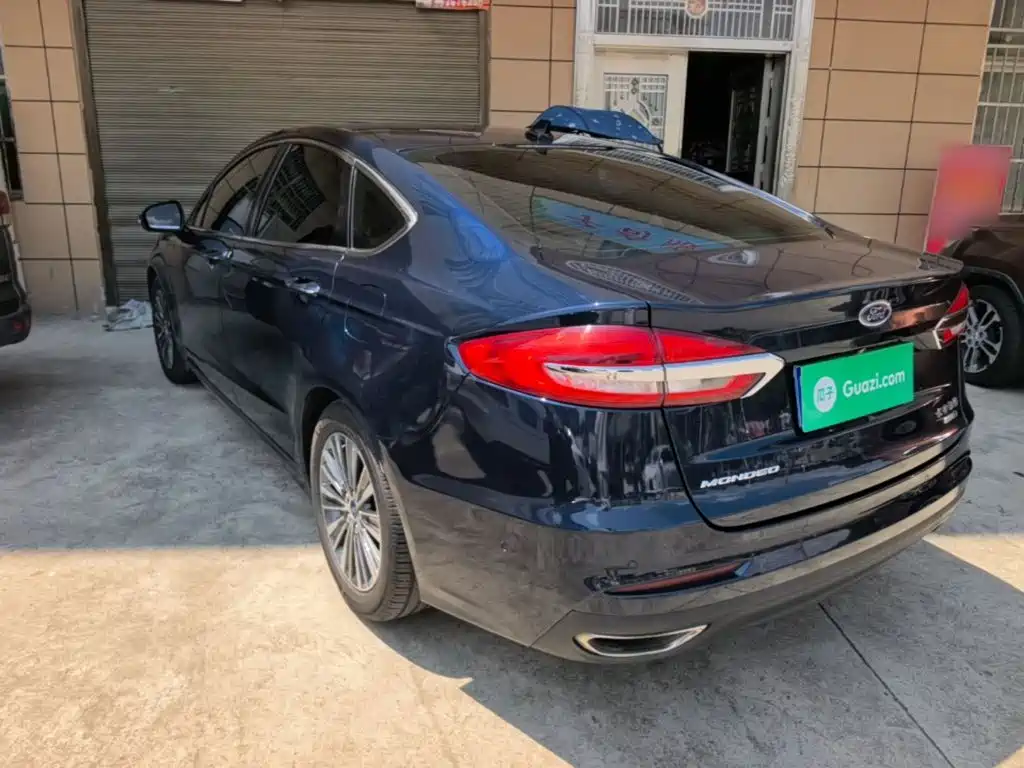 Ford Mondeo — миниатюра 5