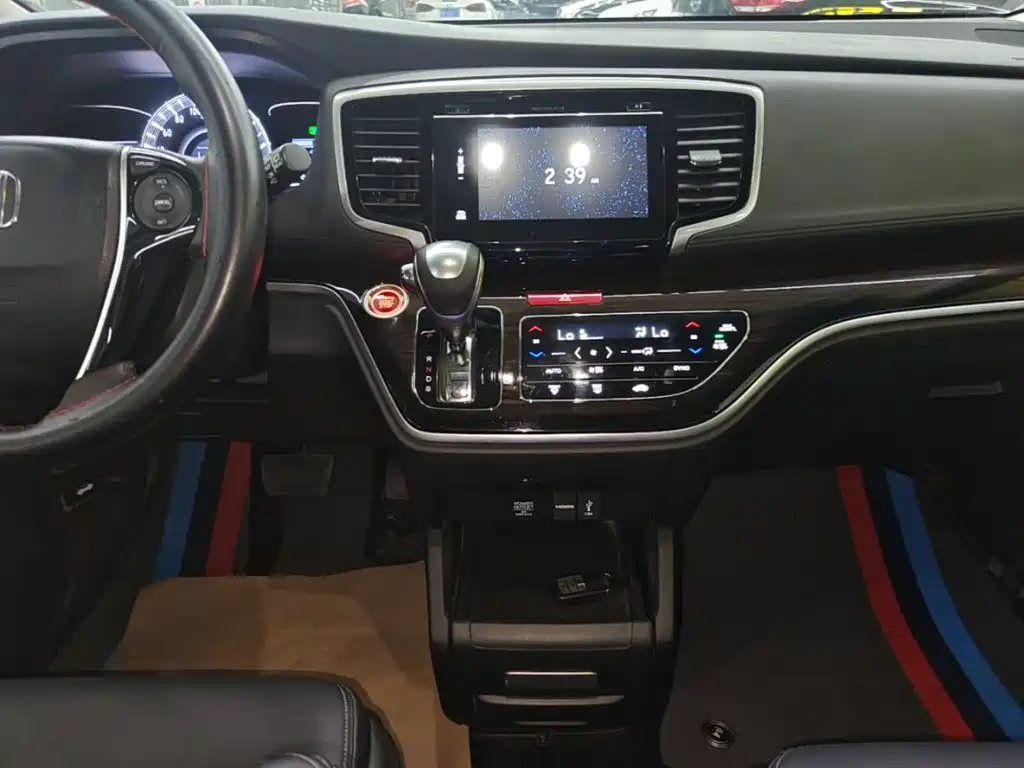 Honda Odyssey — миниатюра 13