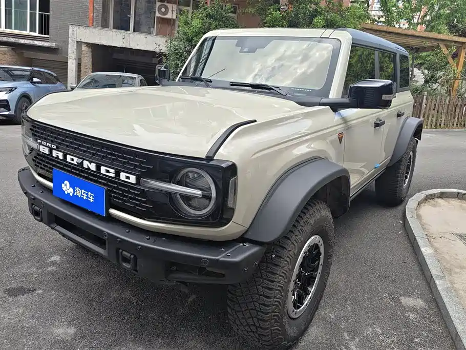 Ford Bronco 2025