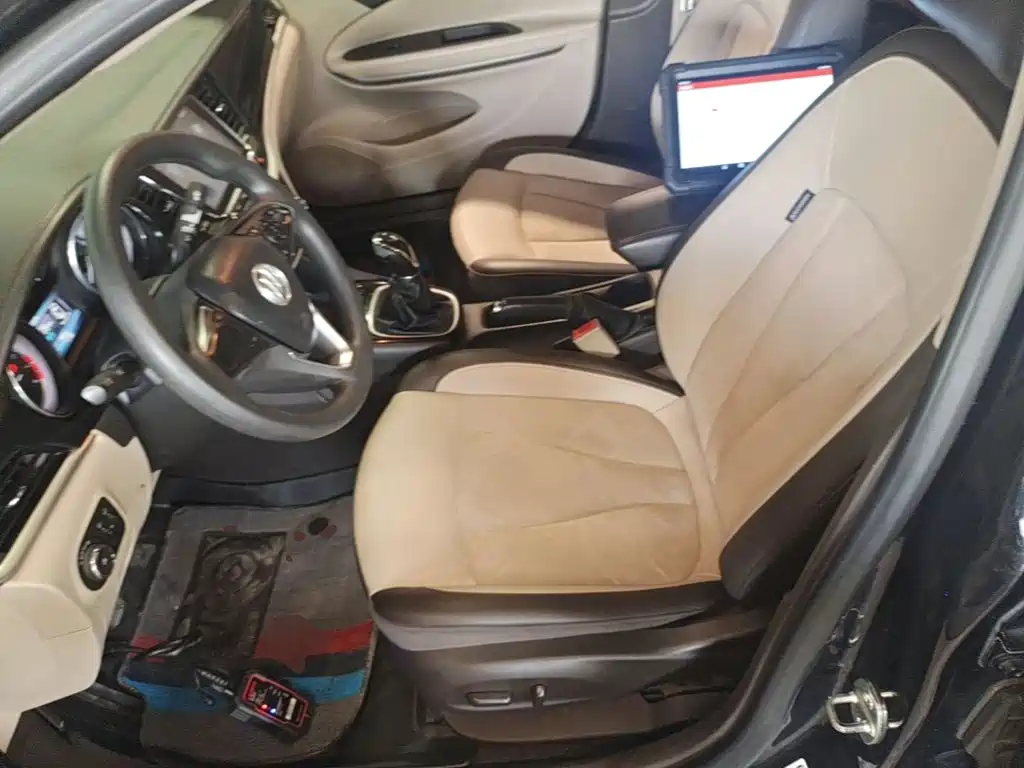 Buick Verano — миниатюра 15