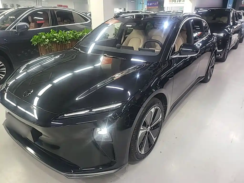 NIO ET5T — миниатюра 2