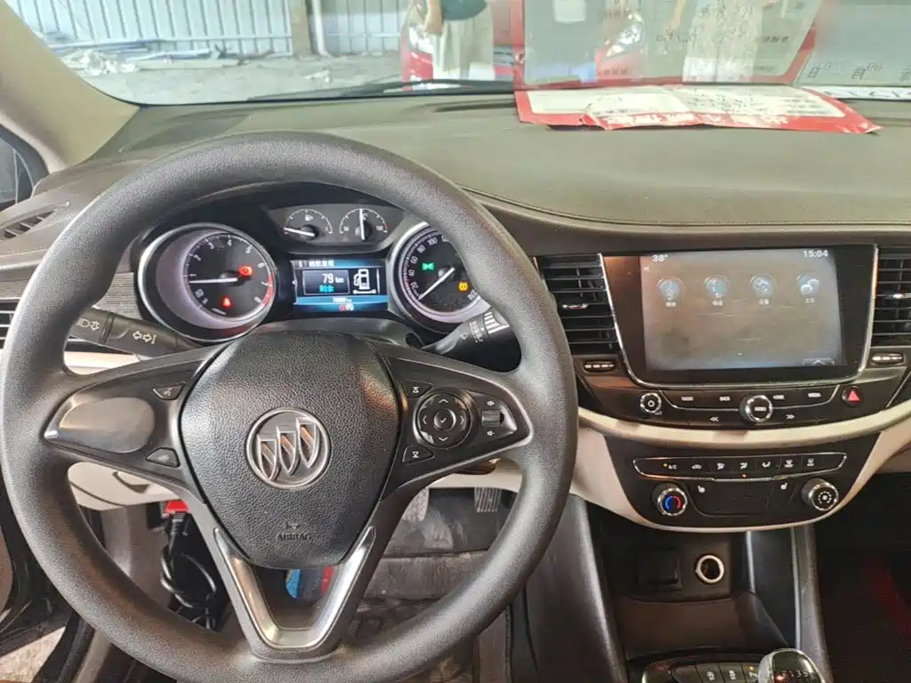 Buick Verano — миниатюра 11