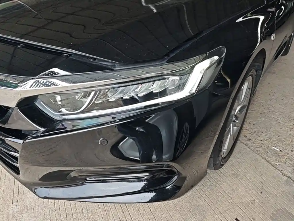 Honda Accord — миниатюра 24