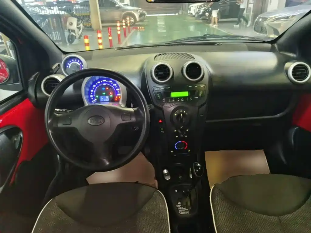 BYD F0 — миниатюра 10