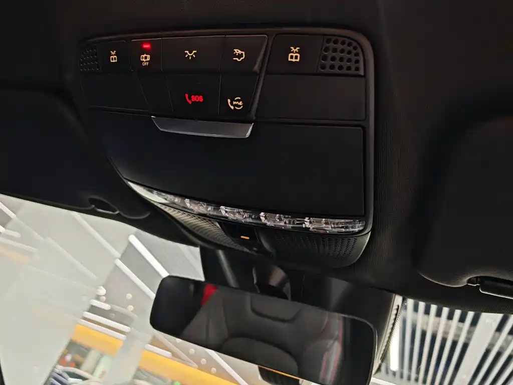 Mercedes-Benz C-Class AMG — миниатюра 22