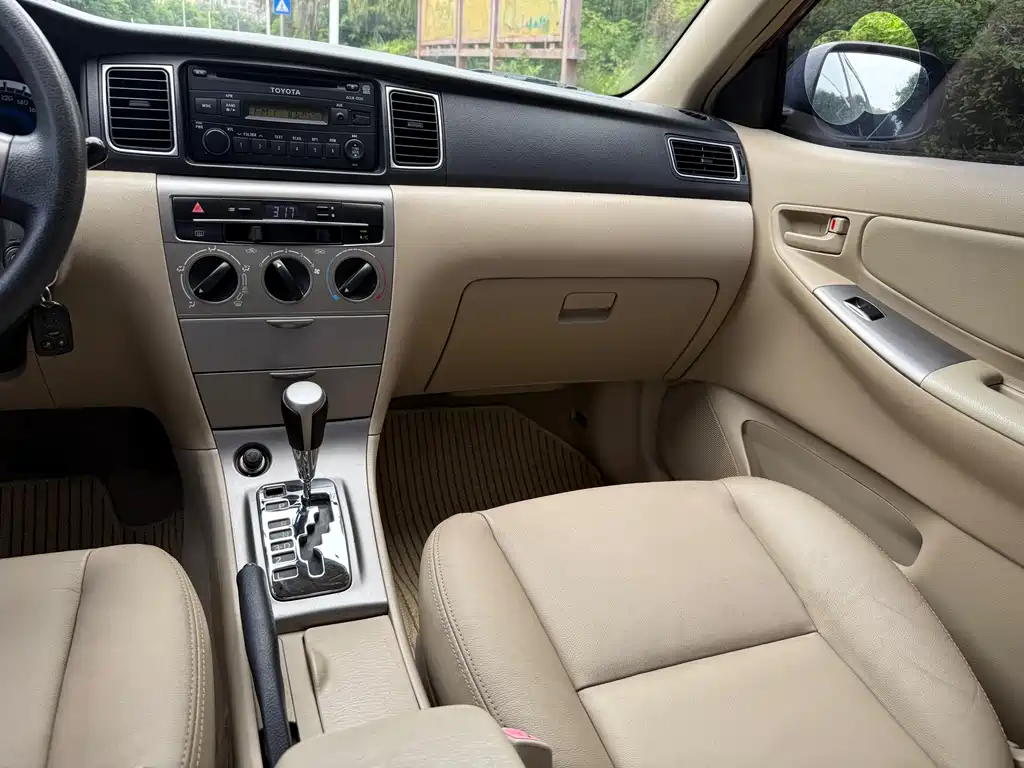 Toyota Corolla — миниатюра 15