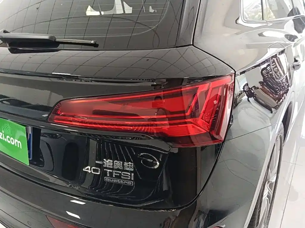 Audi Q5L — миниатюра 8