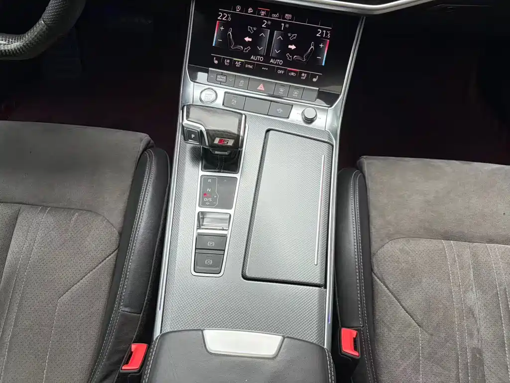 Audi A6L — миниатюра 8