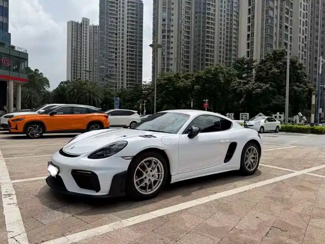 2017 Porsche 718